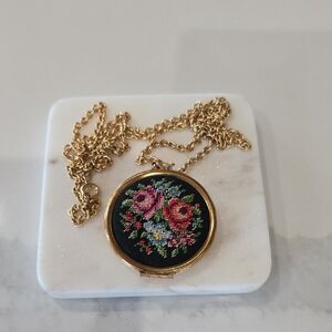 VINTAGE, AVON, Gold-Tone Floral Embroidered Round Locket Necklace - Black